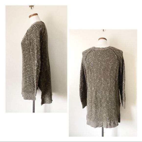 Free People Green Boucle High Low Hem sweater Medium preowned - Picture 4 of 6